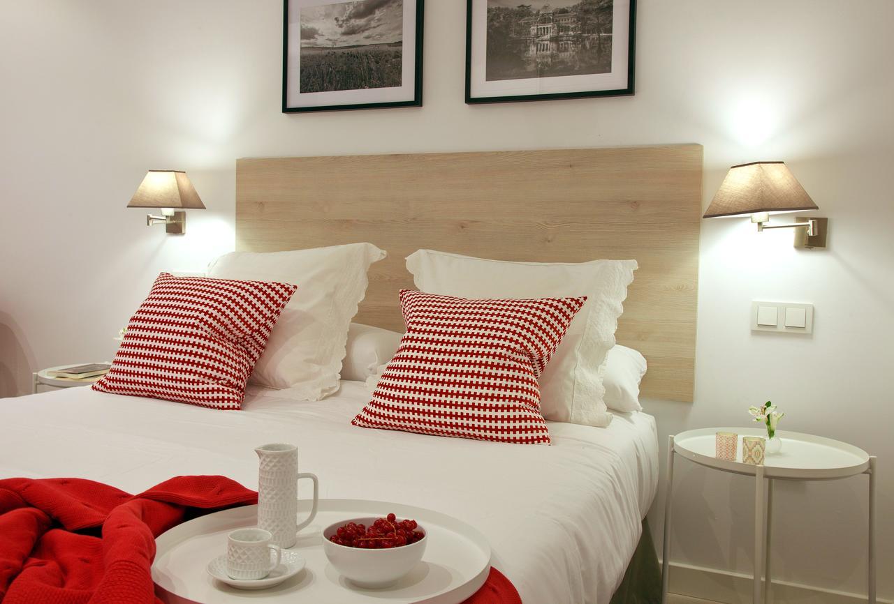 Feelathome Madrid Suites Apartments Exterior foto